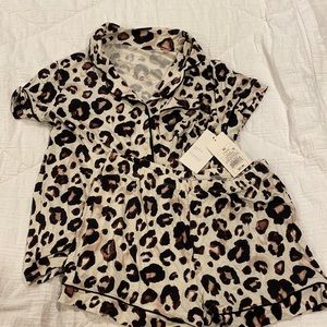 NWT LEOPARD STARS ABOVE SLEEP SET 2